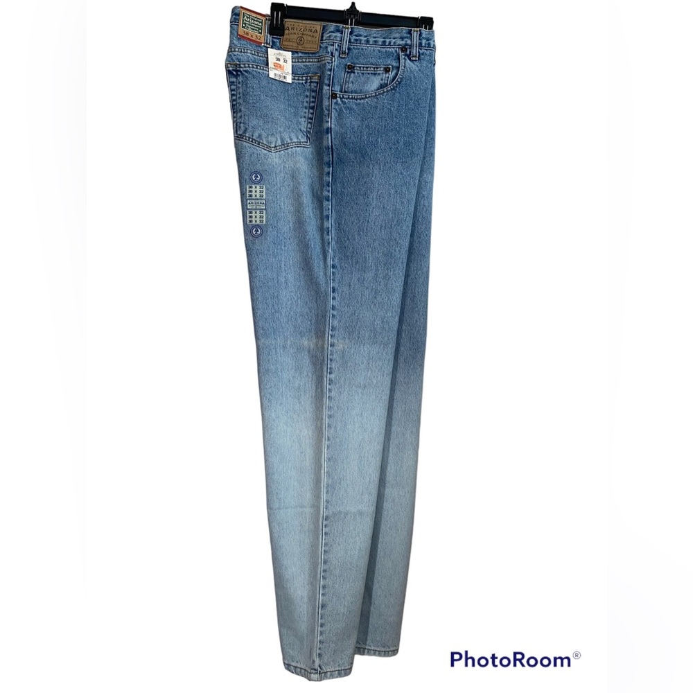 NWT Vintage Arizona Jeans Company - Medium to Light Ombré - 38 x 32